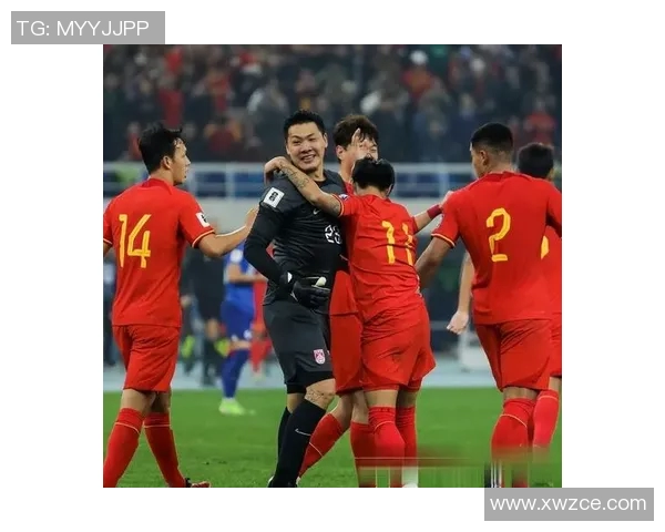 足球明星对恒大球员的精彩评价与分析揭示中国足球的未来潜力与发展方向 足球明星对恒大球员的精彩评价与分析揭示中国足球的未来潜力与发展方向